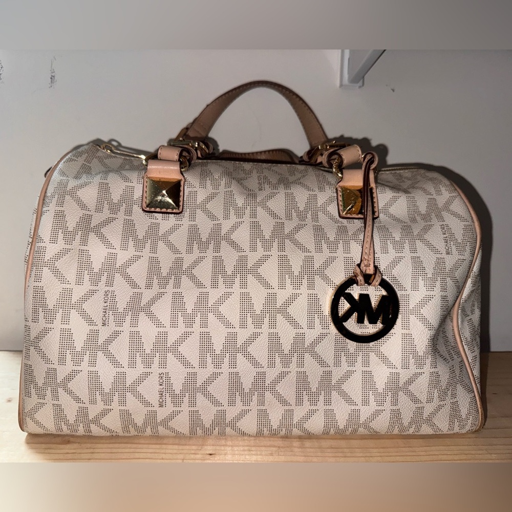 Michael Kors Grayson vanilla signature logo tote